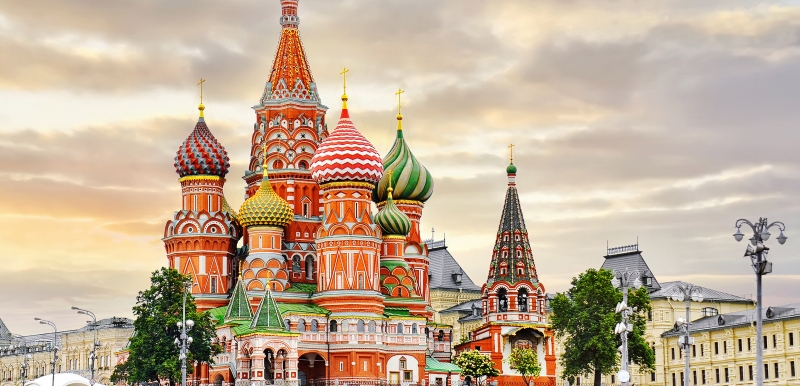 Russia - Discover the lavish, romantic and austere